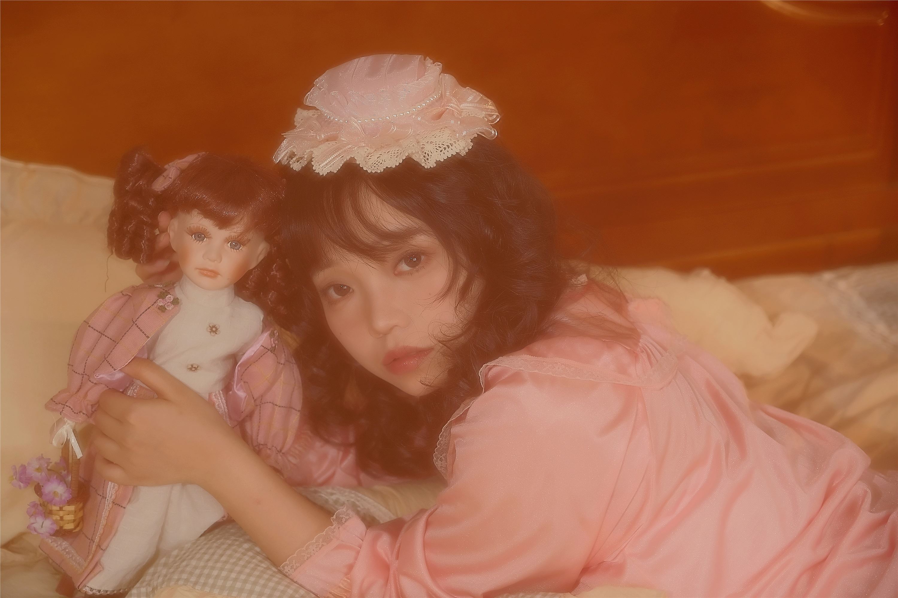 YITUYU艺图语 2025.02.01 法式少女 贝贝bu睡觉